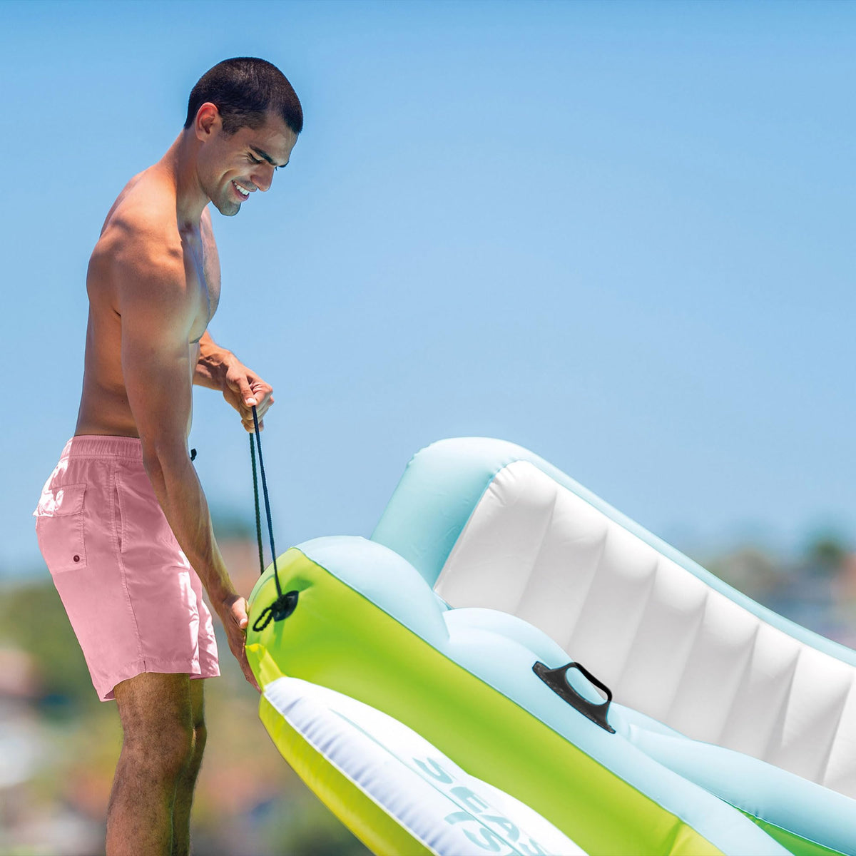 Inflatable Island Float with Built In Cooler and Cup Holder Z5692