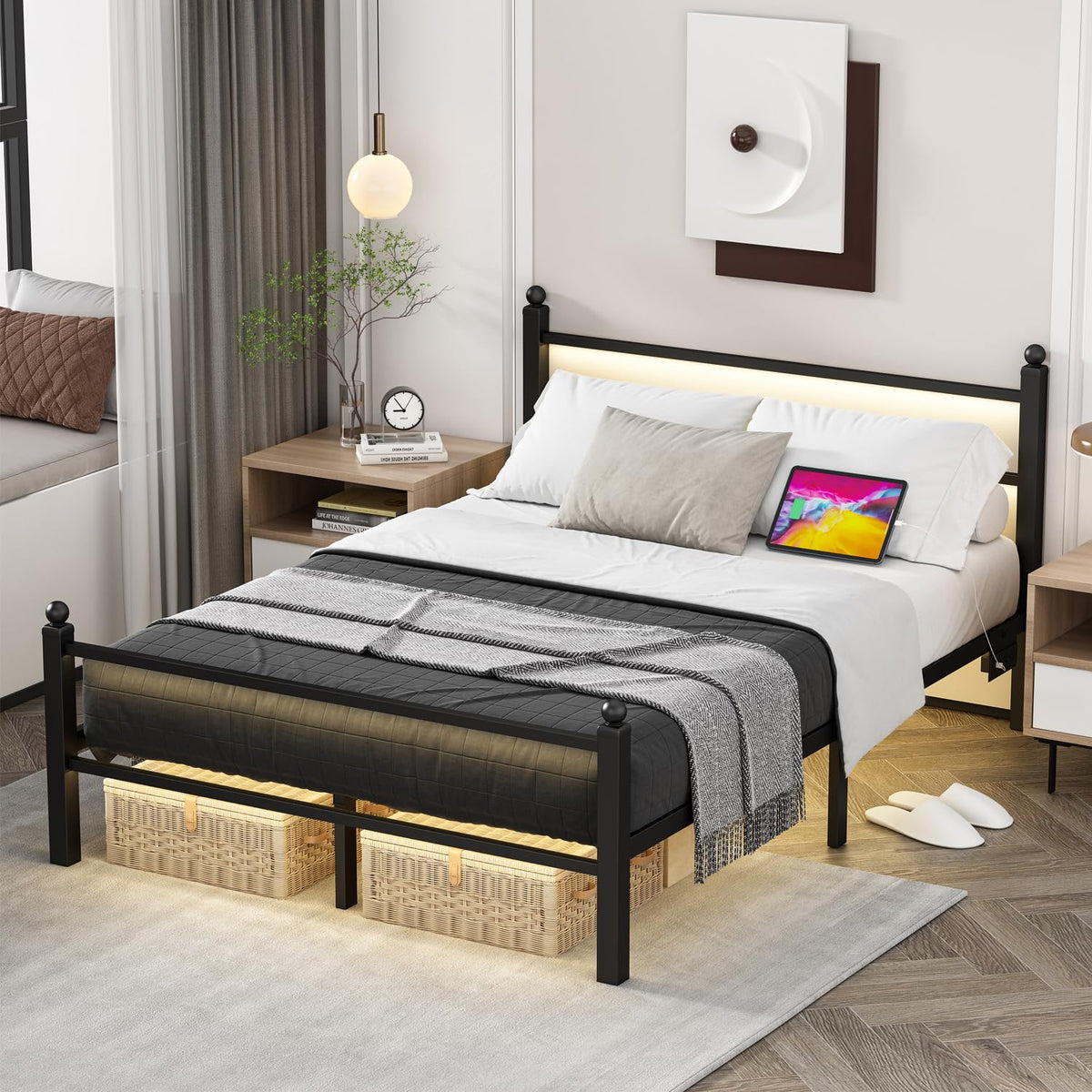 Black Full Size Metal Platform Bed Frame with Headboard and Footboard A17271